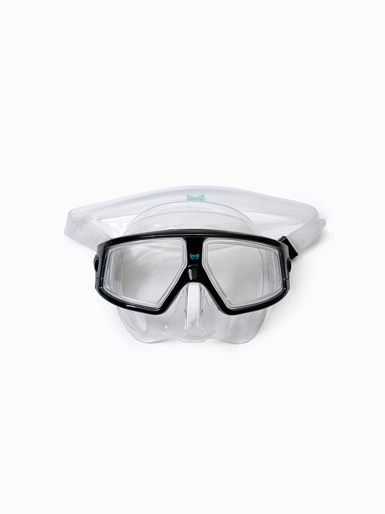 Molchanovs CORE freediving mask with black frame and clear silicone skirt, front view