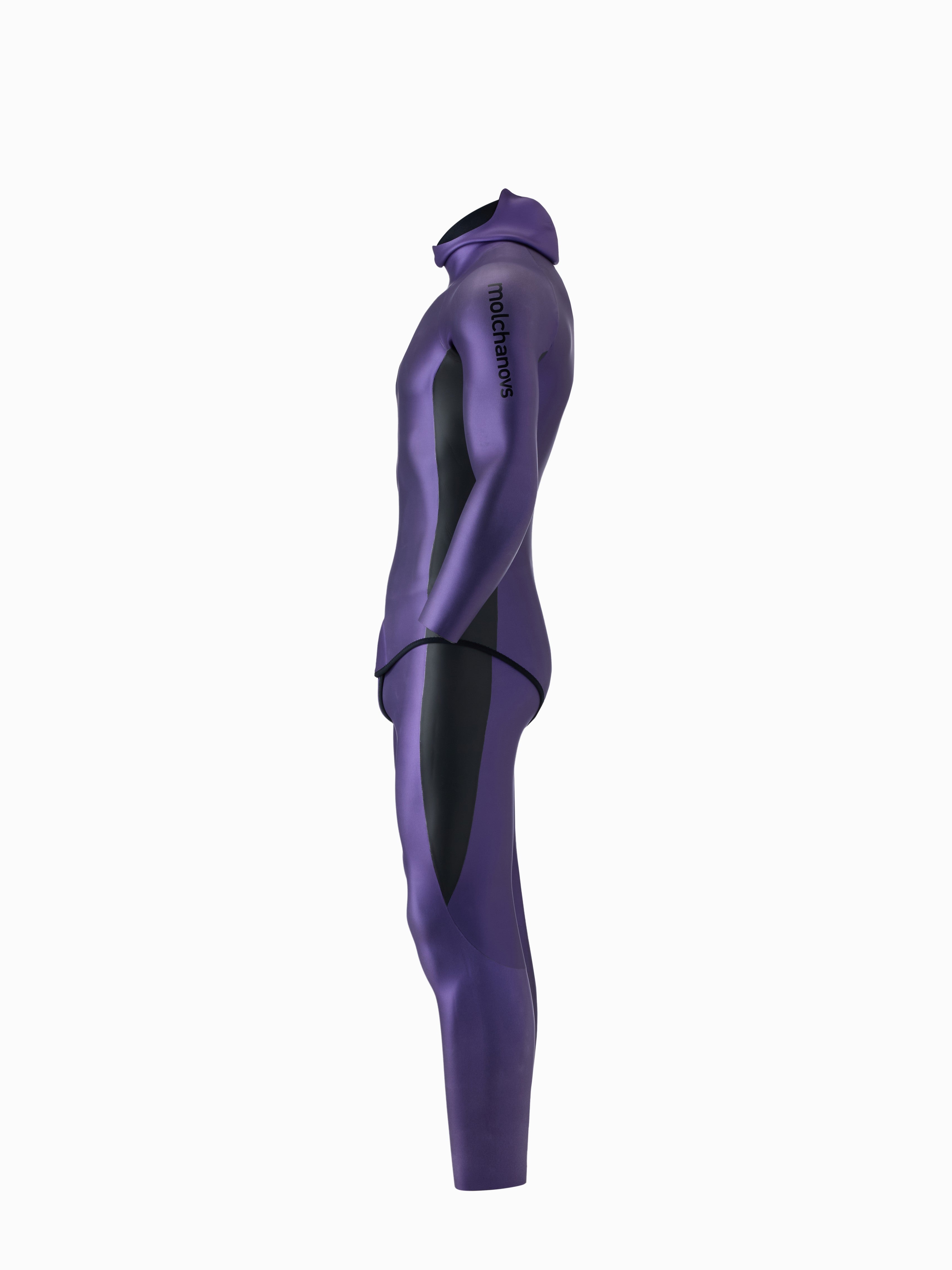 Molchanovs Natalia's Legacy men's SPORT wetsuit 1.5mm, side profile view on mannequin, purple glide-skin with black underarm panel