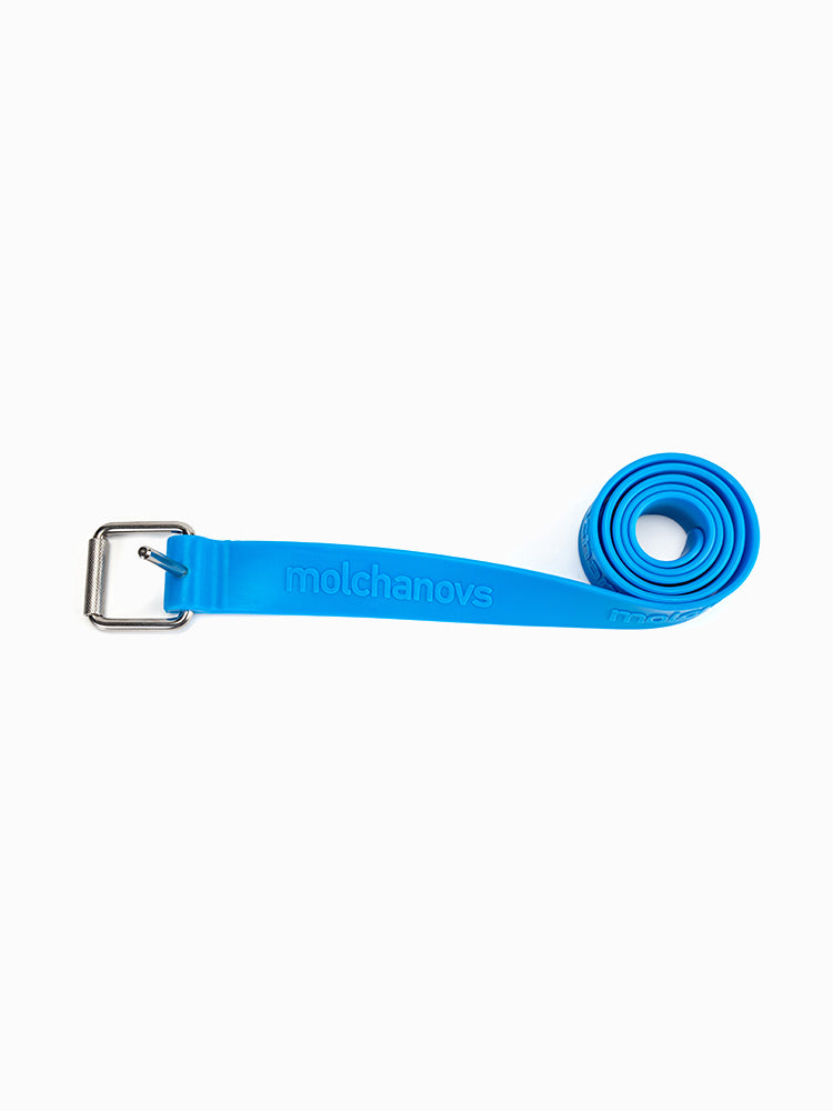 Molchanovs CORE Silicone Weight Belt in blue, unrolled and laid flat showing full strap length and stainless steel buckle