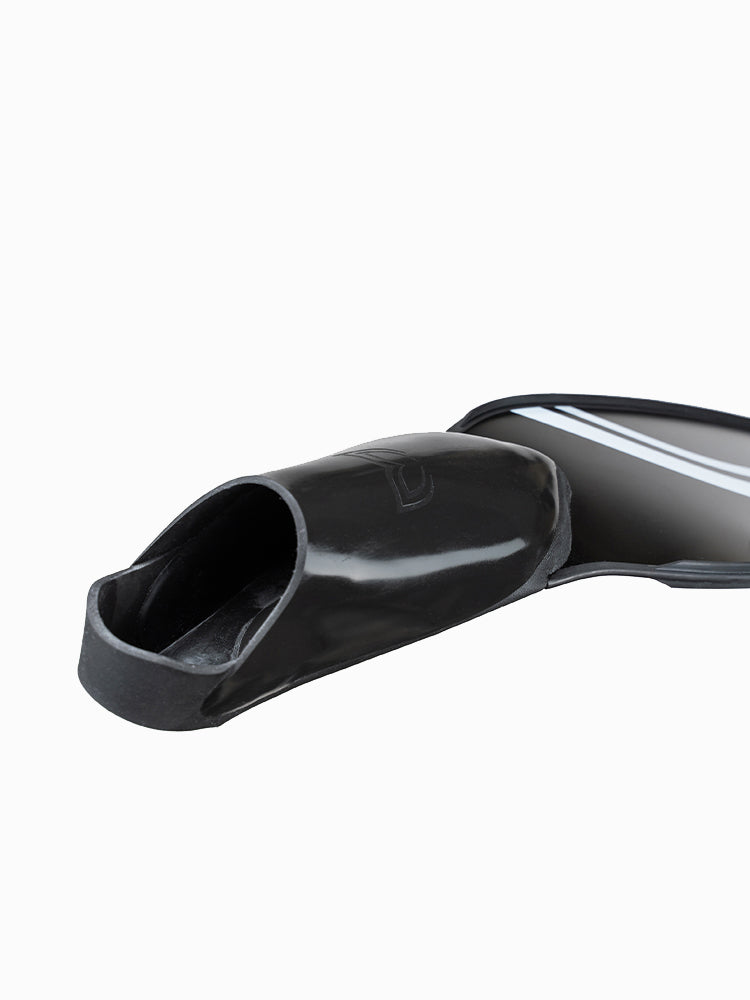 Side view of Molchanovs PRO Bifins 3 Fiberglass foot pocket showing open heel and blade edge connection